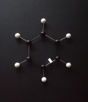 分子模型 Benzén