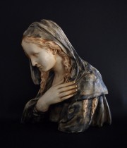 聖母マリアの胸像