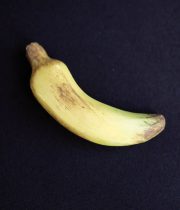 大理石の擬似果物  Petite banane